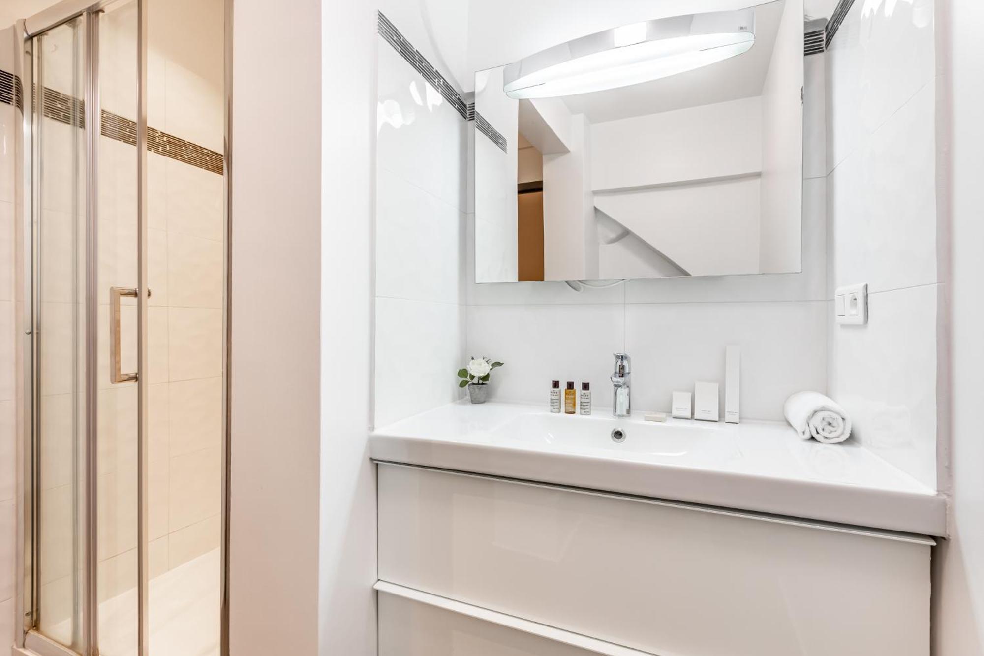 Sweett - Pavillon Opera Apartment Paris Room photo